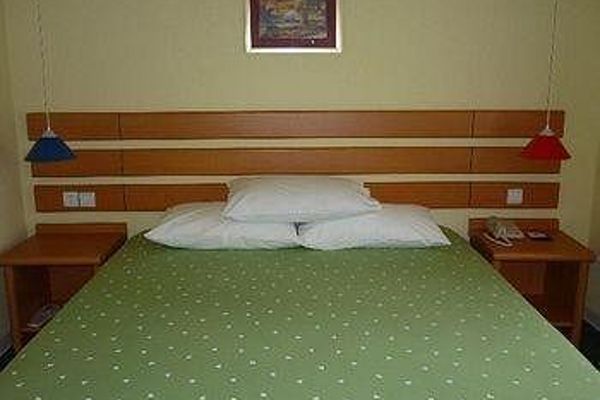 Home Inn Leshan - Leshan